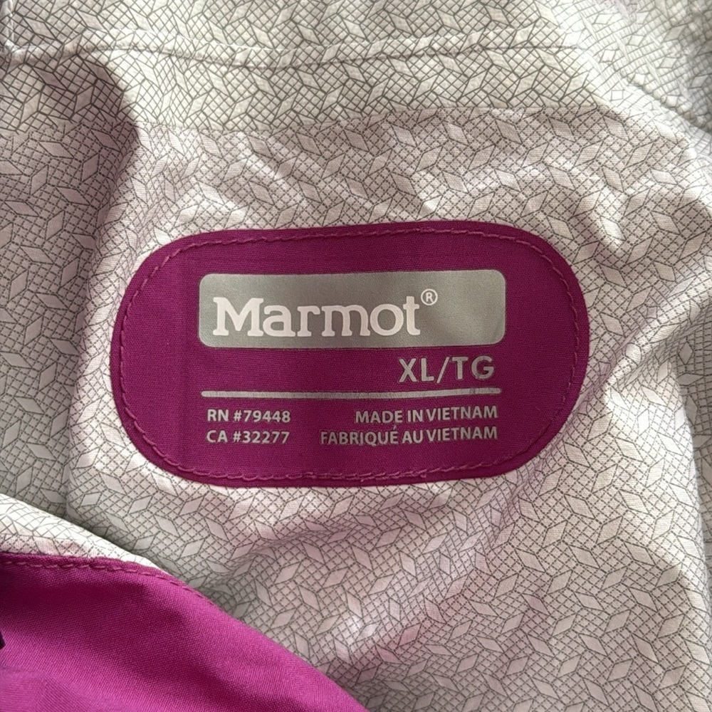 Marmot sz L Women's Vibrant Magenta Rain Shell Jacket great pre owned condition - Picture 10 of 11